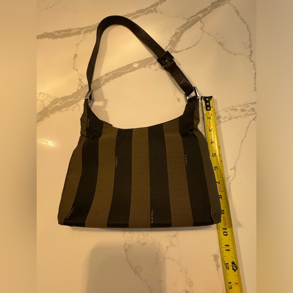 Fendi Shoulder Bag - Picture 9 of 10
